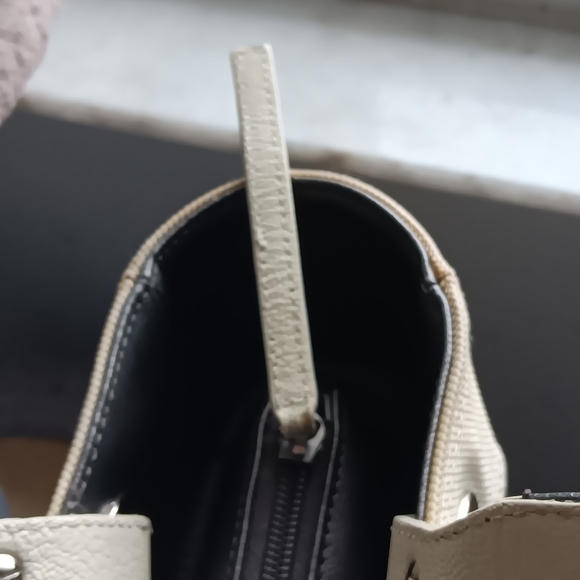 Authentic ✨️ CHANEL Leather Biarritz Paris Tote Bag Metallic Gray - Picture 14 of 16